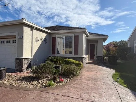 Property Slideshow image 2 of 72 | 390 edgewood dr, Rio Vista, CA, 94571