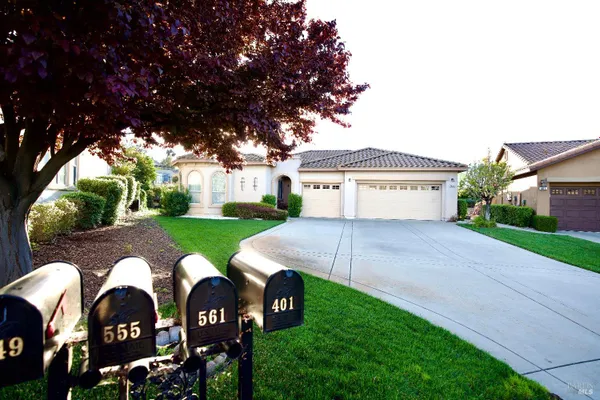 Property Slideshow image 2 of 35 | 561 western hills dr, Rio Vista, CA, 94571