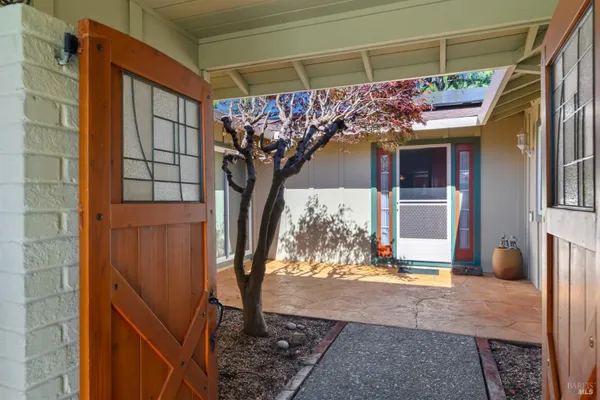 Property Slideshow image 2 of 25 | 7129 oak leaf dr, Santa Rosa, CA, 95409