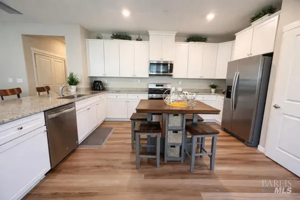 Property Slideshow image 3 of 11 | 2250 lavander pl, Rio Vista, CA, 94571