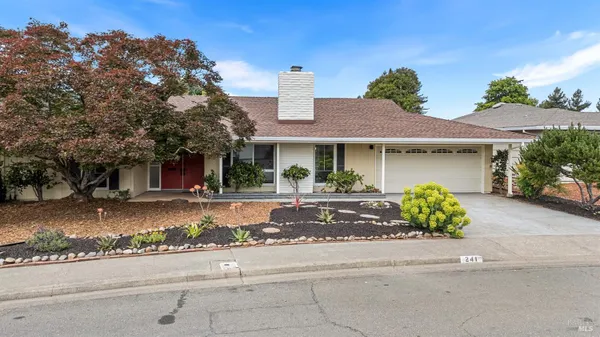 Property Slideshow image 2 of 36 | 241 belhaven cir, Santa Rosa, CA, 95409