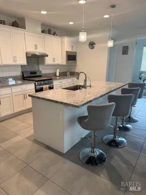 Property Slideshow image 2 of 20 | 2419 espana ln, Rio Vista, CA, 94571