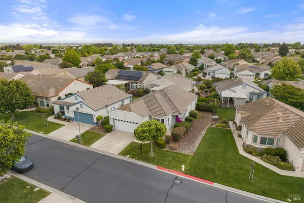 Property Slideshow image 2 of 63 | 935 bridgeport way, Rio Vista, CA, 94571