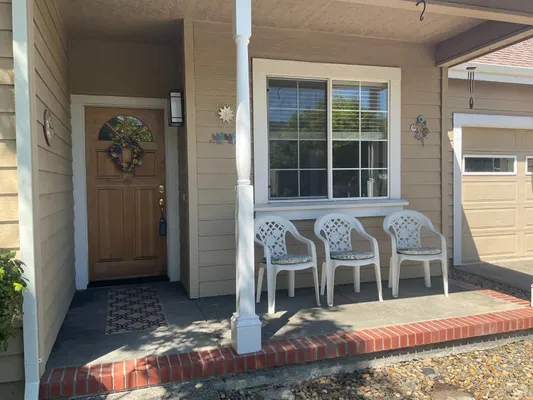 Property Slideshow image 3 of 27 | 9131 benny goodman way, Windsor, CA, 95492
