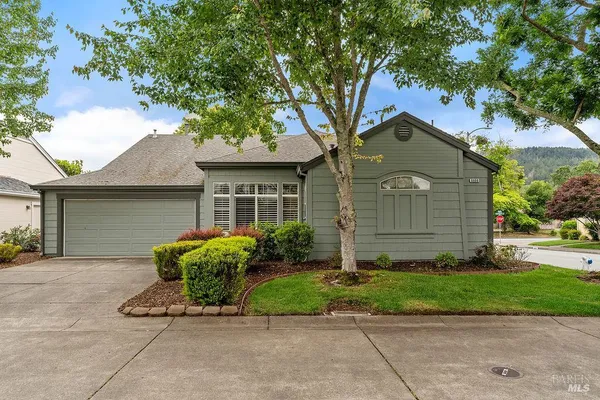 Property Slideshow image 3 of 44 | 6600 pine valley dr, Santa Rosa, CA, 95409