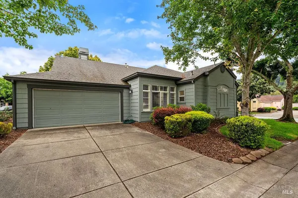 Property Slideshow image 2 of 44 | 6600 pine valley dr, Santa Rosa, CA, 95409
