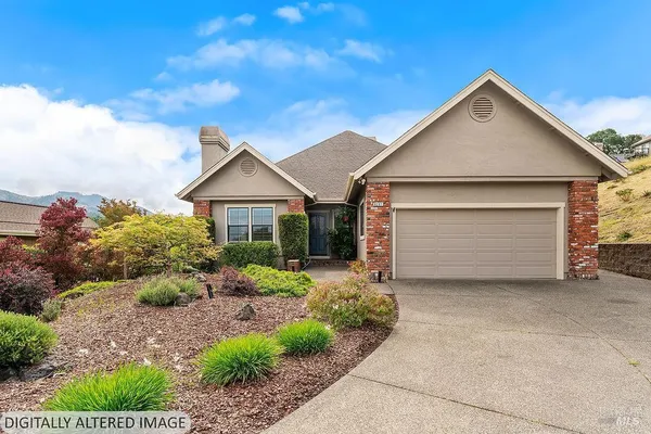 Property Slideshow image 2 of 62 | 6287 meadowbreeze ct, Santa Rosa, CA, 95409
