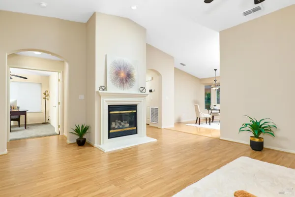 Property Slideshow image 3 of 26 | 512 twin pines dr, Rio Vista, CA, 94571