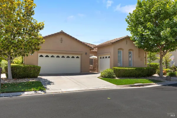 Property Slideshow image 3 of 46 | 160 oakridge way, Rio Vista, CA, 94571