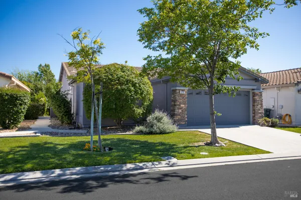 Property Slideshow image 2 of 31 | 270 foxwood ln, Rio Vista, CA, 94571