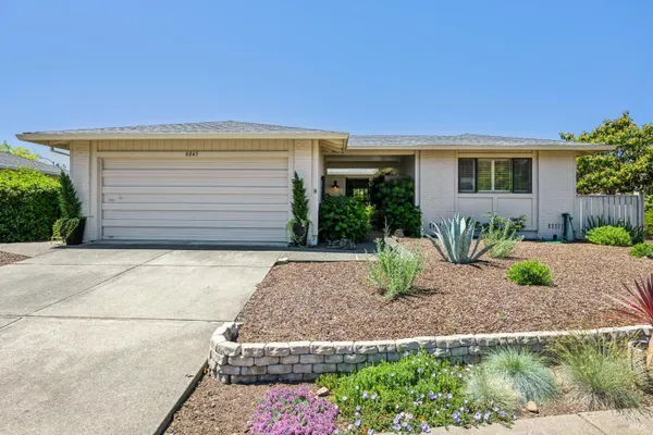 Property Slideshow image 3 of 29 | 8845 hood mountain cir, Santa Rosa, CA, 95409