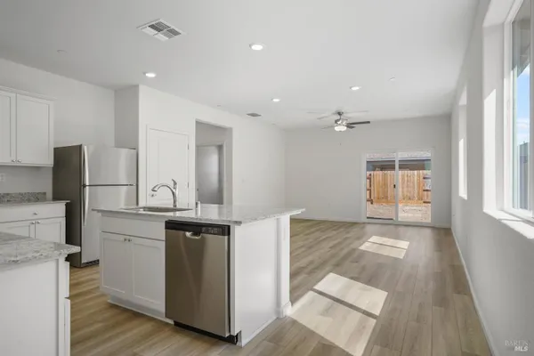 Property Slideshow image 3 of 23 | 2280 front porch ln, Rio Vista, CA, 94571