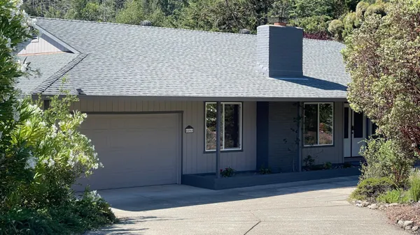 Property Slideshow image 2 of 23 | 496 oak brook ct, Santa Rosa, CA, 95409