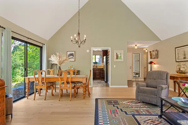 Property Slideshow image 2 of 25 | 220 avenida barbera, Sonoma, CA, 95476
