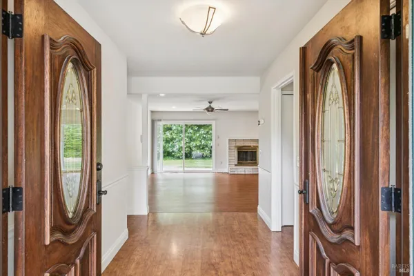 Property Slideshow image 3 of 35 | 230 flint ct, Sonoma, CA, 95476