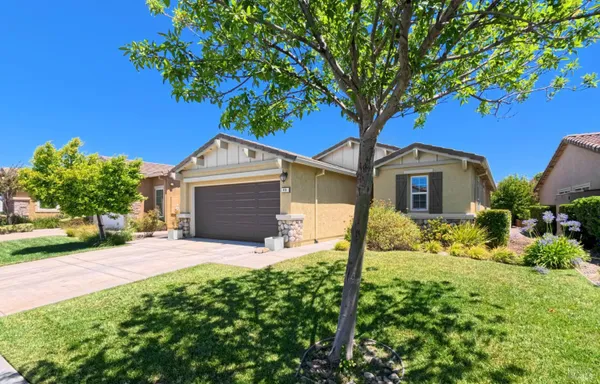 Property Slideshow image 2 of 23 | 414 spring creek dr, Rio Vista, CA, 94571