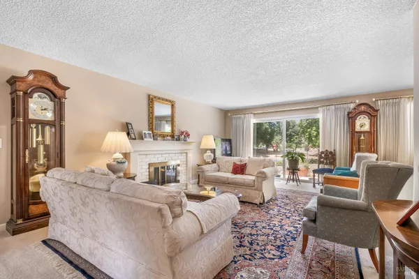 Property Slideshow image 3 of 38 | 6497 meadowridge dr, Santa Rosa, CA, 95409
