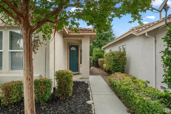 Property Slideshow image 3 of 38 | 275 bella vista way, Rio Vista, CA, 94571