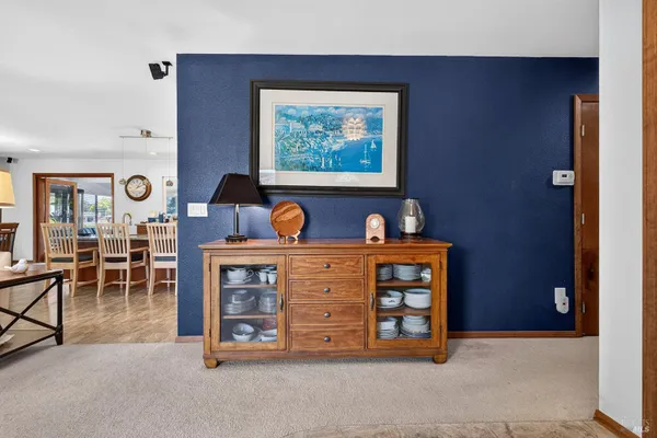 Property Slideshow image 3 of 23 | 189 oak shadow dr, Santa Rosa, CA, 95409