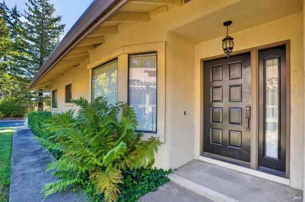 Property Slideshow image 2 of 41 | 48 fountain grove cir, Napa, CA, 94558