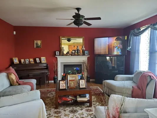 Property Slideshow image 2 of 6 | 17 sunset dr, Jackson, NJ, 08527