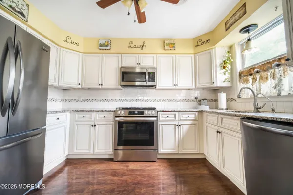 Property Slideshow image 3 of 19 | 17b drake st, Whiting, NJ, 08759