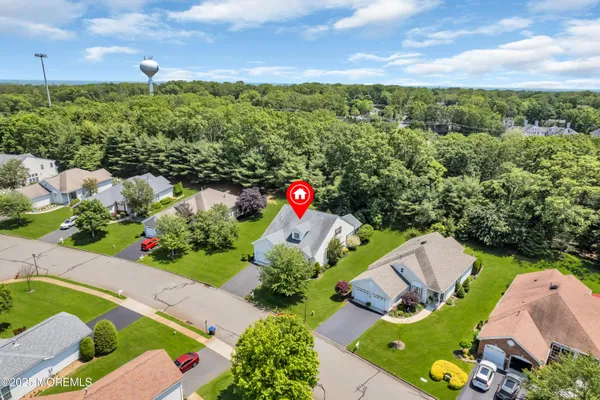 Property Slideshow image 3 of 41 | 2619 lantern light way, Manasquan, NJ, 08736