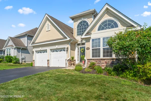 Property Slideshow image 2 of 50 | 78 honeysuckle dr, Manahawkin, NJ, 08050