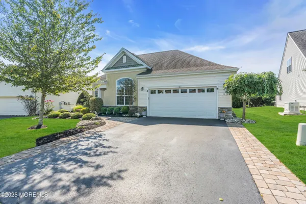Property Slideshow image 3 of 53 | 18 norwalk ln, Barnegat, NJ, 08005