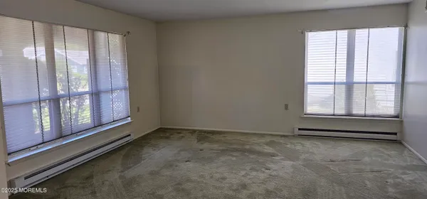 Property Slideshow image 3 of 18 | 29 hastings rd, Manchester, NJ, 08759