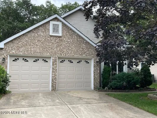 Property Slideshow image 2 of 47 | 1580 scholar pl, Toms River, NJ, 08755