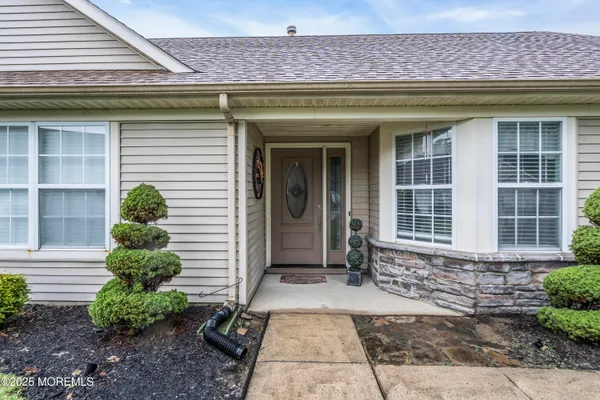Property Slideshow image 2 of 46 | 2684 rockport ln, Toms River, NJ, 08755