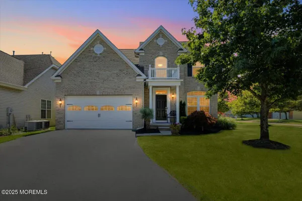 Property Slideshow image 2 of 34 | 22 jumping brook dr, Lakewood, NJ, 08701