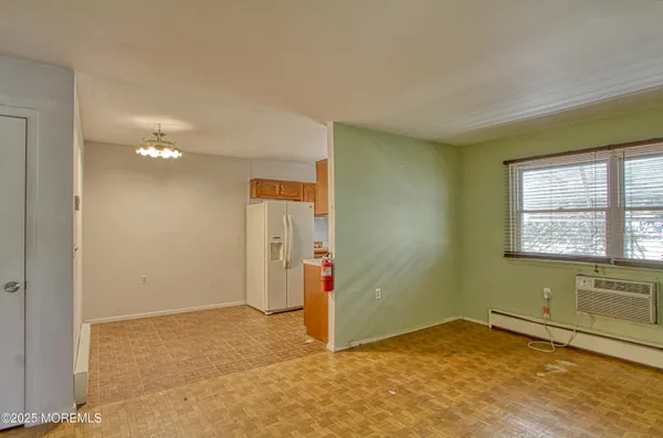 Property Slideshow image 3 of 10 | 6 hancock dr e, Whiting, NJ, 08759