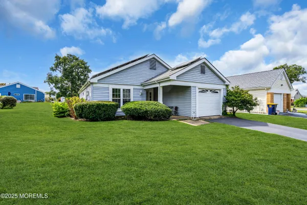 Property Slideshow image 3 of 29 | 63 sandhurst st, Manchester, NJ, 08759