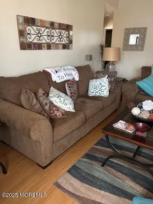 Property Slideshow image 2 of 12 | 1 carnaby close # 1000, Freehold, NJ, 07728