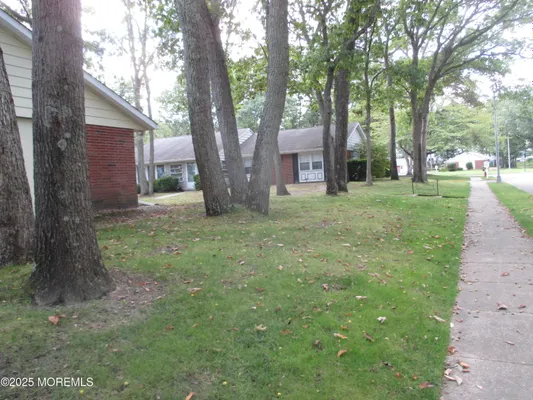 Property Slideshow image 3 of 16 | 262a kingston ct, Lakewood, NJ, 08701
