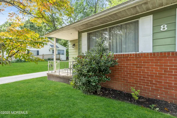 Property Slideshow image 2 of 18 | 8 hawaii way b, Whiting, NJ, 08759