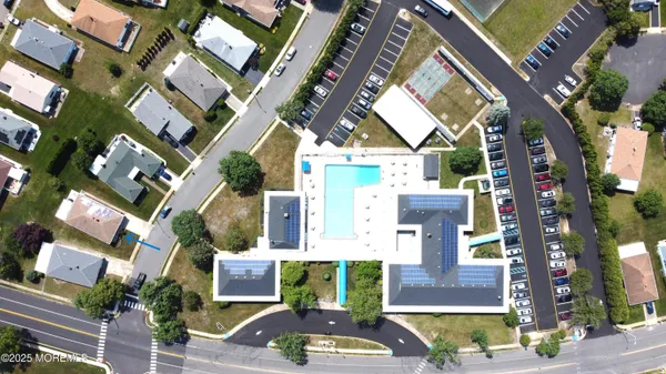 Property Slideshow image 2 of 39 | 2 capri ct, Toms River, NJ, 08757