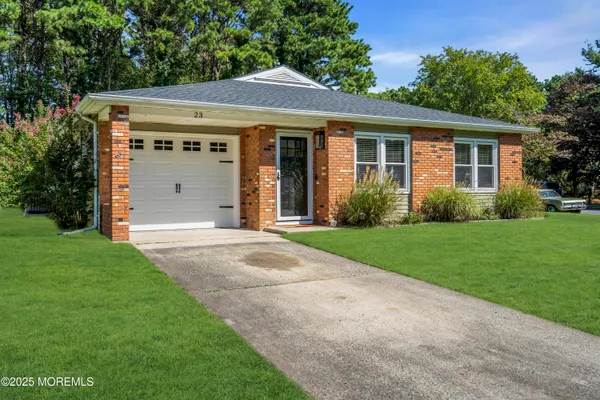 Property Slideshow image 3 of 41 | 23 lions head blvd, Brick, NJ, 08723