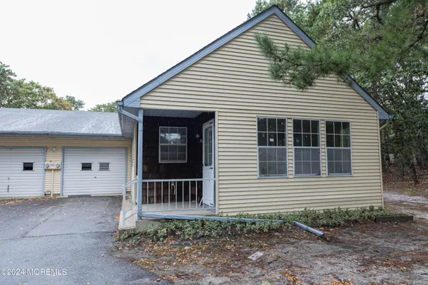 Property Slideshow image 3 of 38 | 12 chandon rd # 51, Whiting, NJ, 08759