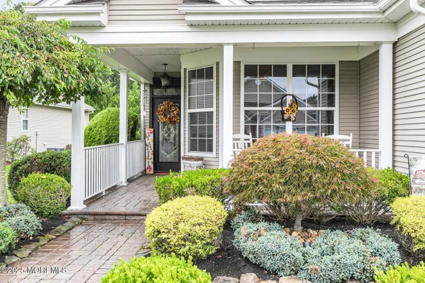 Property Slideshow image 3 of 54 | 99 gables way, Jackson, NJ, 08527