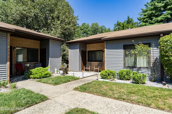 Property Slideshow image 2 of 23 | 230 medford ct c, Manalapan, NJ, 07726