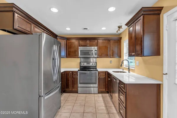 Property Slideshow image 3 of 25 | 74c buckingham dr, Manchester, NJ, 08759