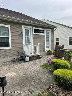 Property Slideshow image 3 of 18 | 35 timber hill dr, Monroe, NJ, 08831