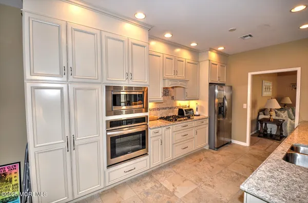 Property Slideshow image 2 of 20 | 4 symphony ave, Bayville, NJ, 08721