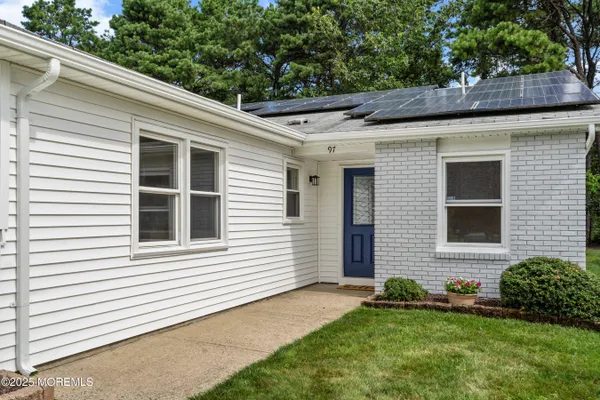 Property Slideshow image 3 of 48 | 97 yorkwood dr, Brick, NJ, 08723