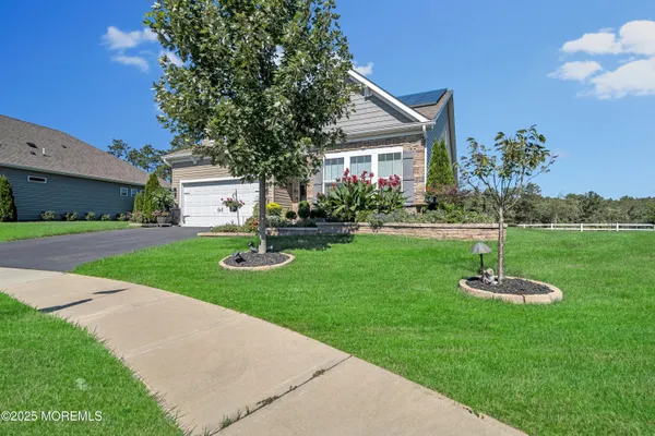 Property Slideshow image 2 of 57 | 15 woodchuck dr, Barnegat, NJ, 08005