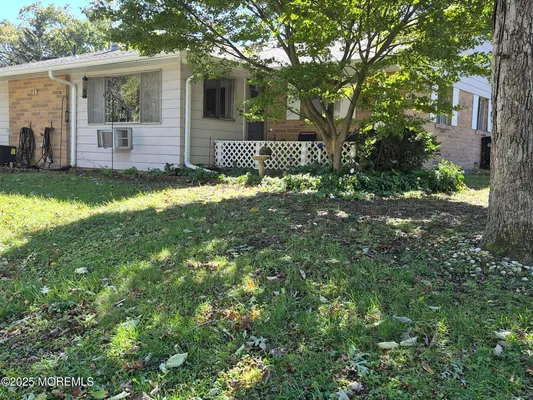 Property Slideshow image 2 of 18 | 18 blue jay st a, Manchester, NJ, 08759