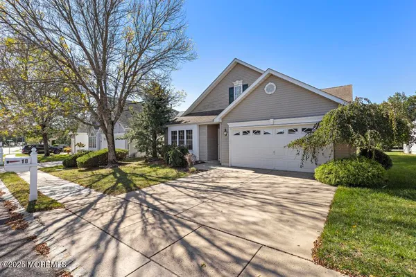 Property Slideshow image 3 of 68 | 18 congressional rd, Jackson, NJ, 08527